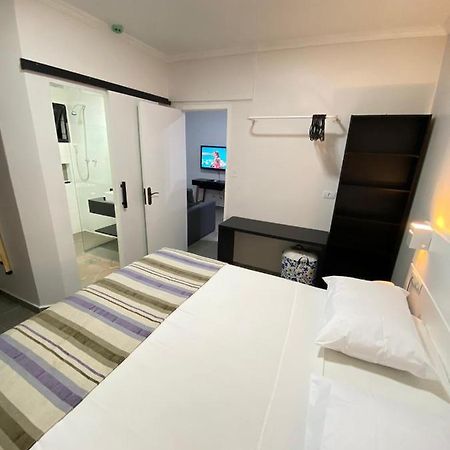 Flat - Acomoda Ate 4 Hospedes - Bairro Do Gonzaga - Santos Sp 외부 사진