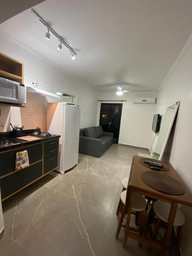 Flat - Acomoda Ate 4 Hospedes - Bairro Do Gonzaga - Santos Sp 외부 사진