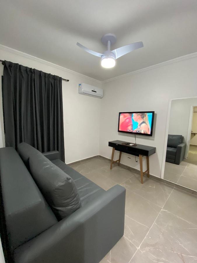 Flat - Acomoda Ate 4 Hospedes - Bairro Do Gonzaga - Santos Sp 외부 사진